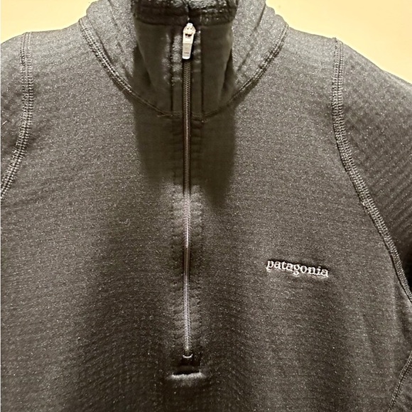 EUC • Patagonia 🌟Running Jacket - Picture 4 of 6